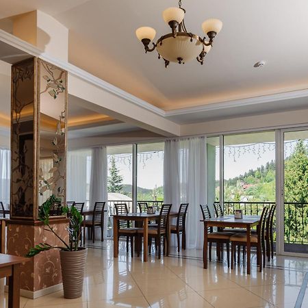 Курортний Комплекс Santa Maria Skhidnytsia Ngoại thất bức ảnh