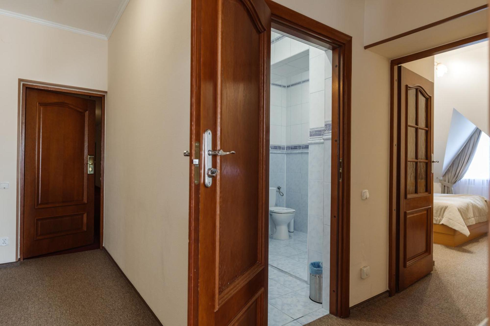 Курортний Комплекс Santa Maria Skhidnytsia Ngoại thất bức ảnh